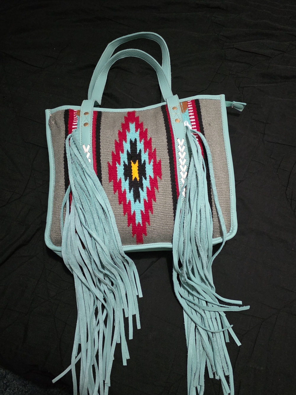 Wagon Trails Myra Bag.